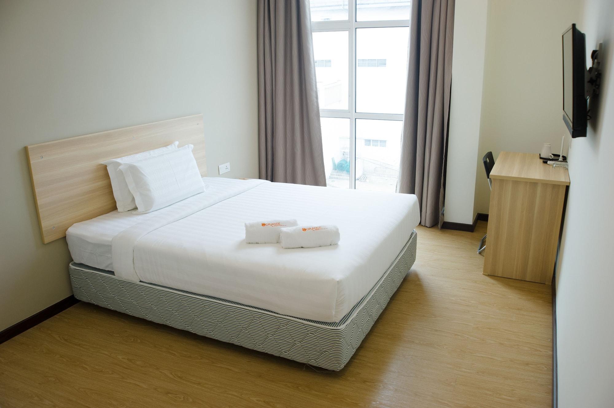 1Orange Hotel Sri Petaling 쿠알라룸푸르 외부 사진
