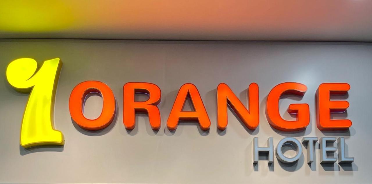 1Orange Hotel Sri Petaling 쿠알라룸푸르 외부 사진