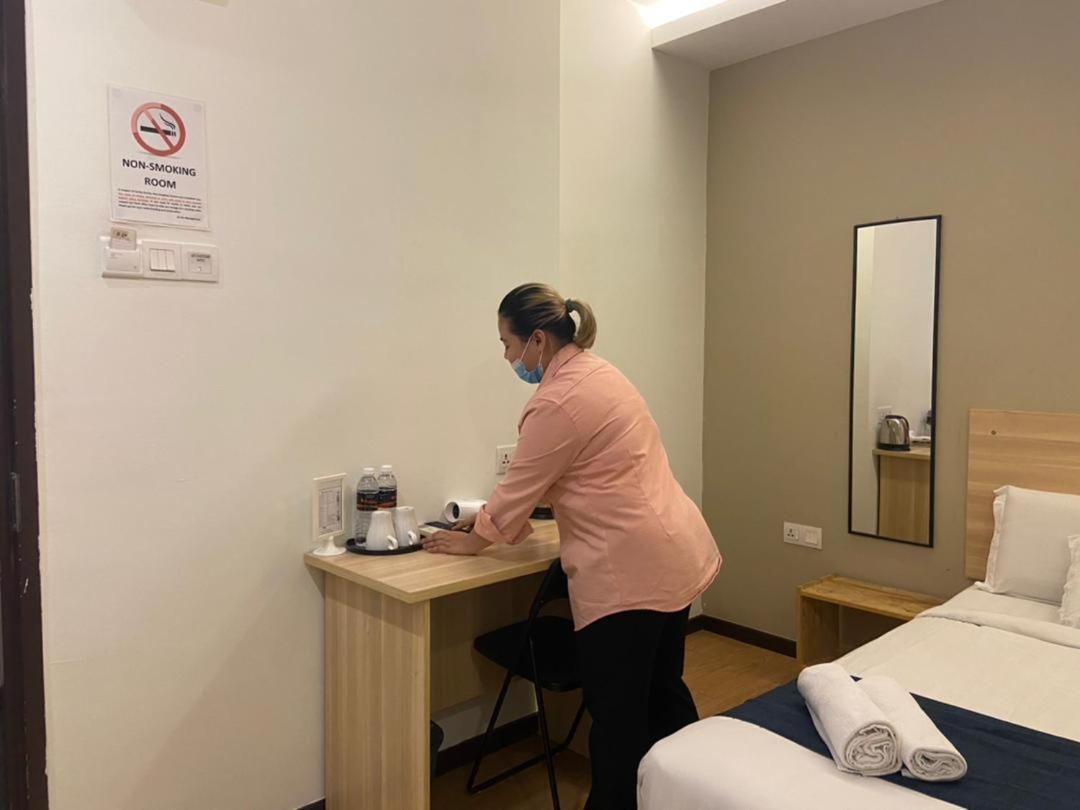 1Orange Hotel Sri Petaling 쿠알라룸푸르 외부 사진