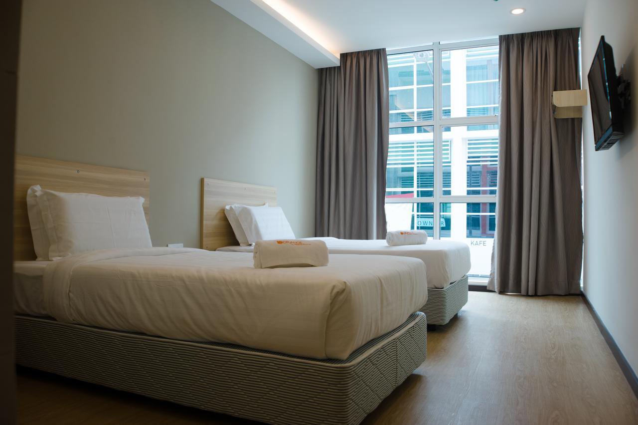 1Orange Hotel Sri Petaling 쿠알라룸푸르 외부 사진
