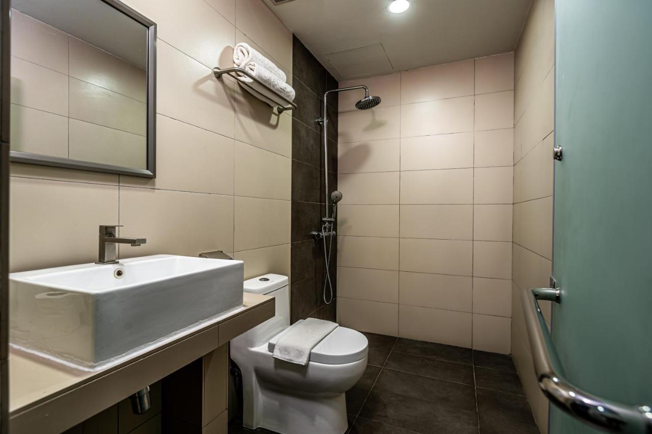 1Orange Hotel Sri Petaling 쿠알라룸푸르 외부 사진